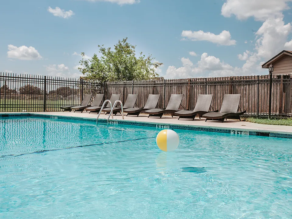 Parkwood Apartments