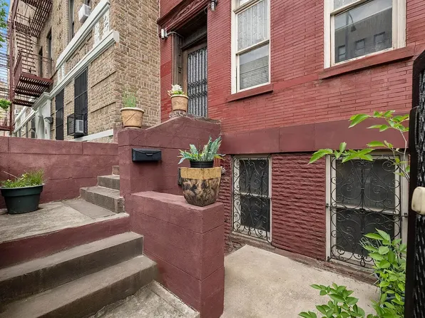 549 West 187th Street image 25 of 31