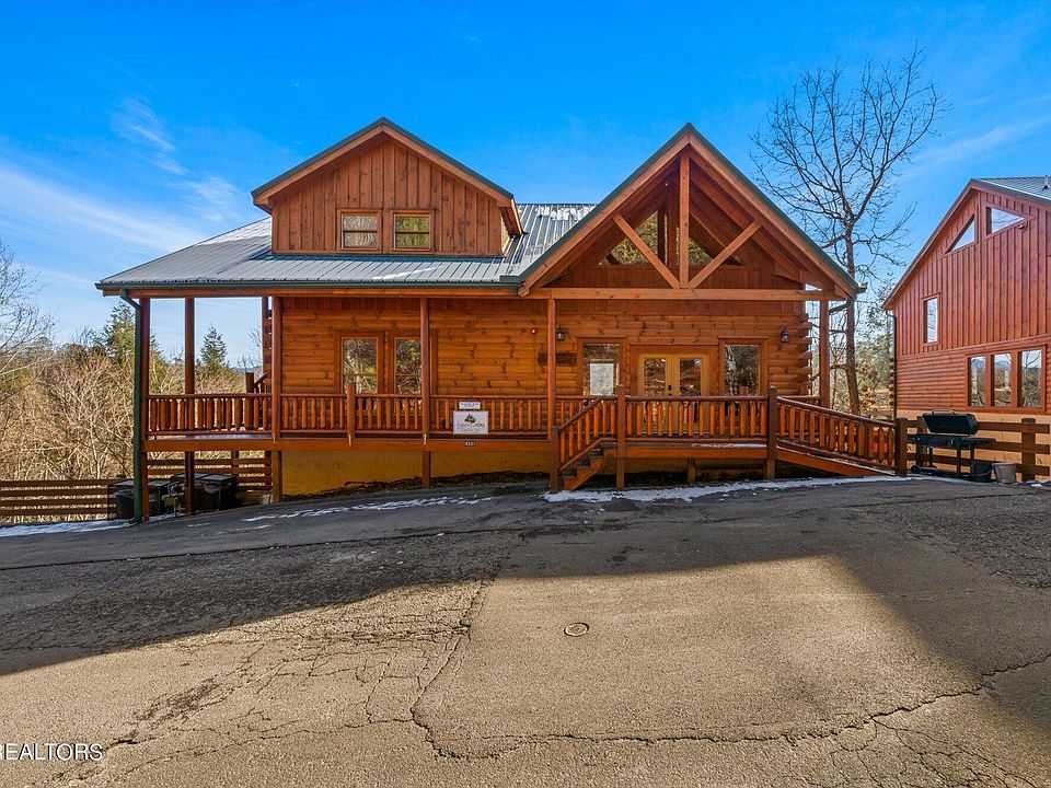 4331 Forest Ridge Way, Pigeon Forge, TN 37863 | Zillow