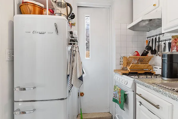 Rented by BH Brokerage Group | media 5