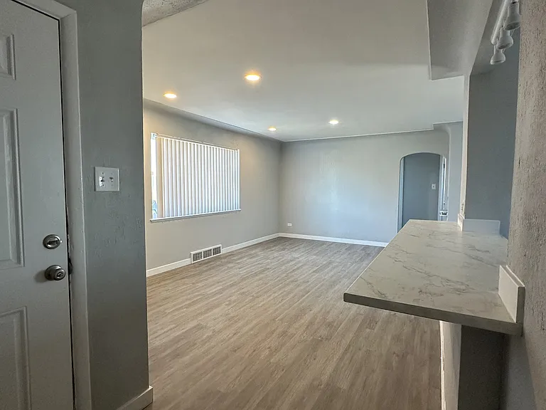 3680 Locust St #1 — Photo 2
