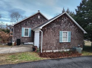 53 Riverside Drive, Riverhead, NY 11901