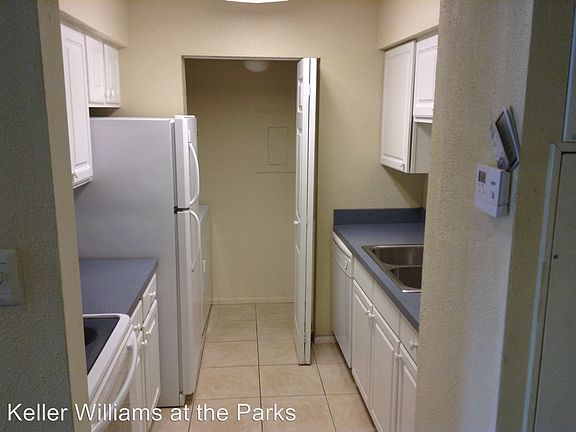 5th image of 3764 Idlebrook Cir APT 104