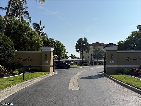 2nd image of 1789 Four Mile Cove Pkwy Unit 545