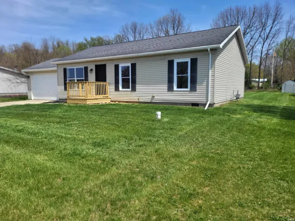 52772 Rachael Ct, Middlebury, IN 46540