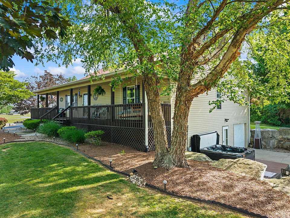 1st image of 298 Forest Ridge Rd
