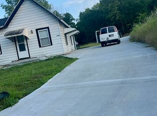 1505 Barben Rd, Kansas City, KS 66103