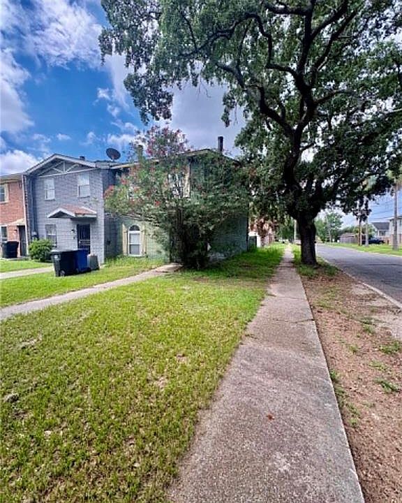 1st image of 4348 Paris Ave