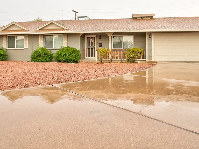 3417 W Marlette Ave — Photo 8