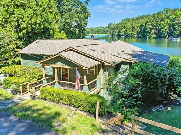 83 Twin Mountain Lake Cir, Talking Rock, GA 30175