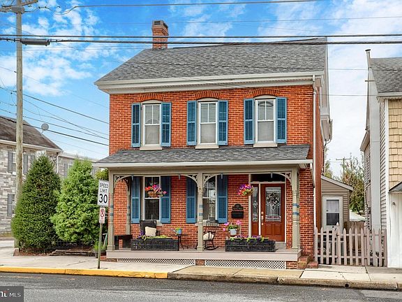 3rd image of 13 Hanover St