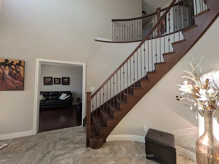 85 Hampton Ridge Dr — Photo 4