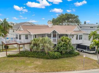 275 126th Ave, Treasure Island, FL 33706
