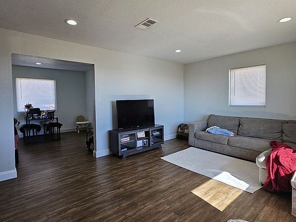 676 Private Road 204