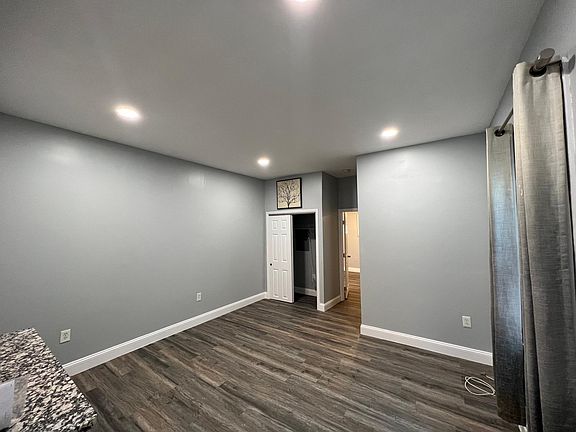 4th image of 3132 Richmond St #1R
