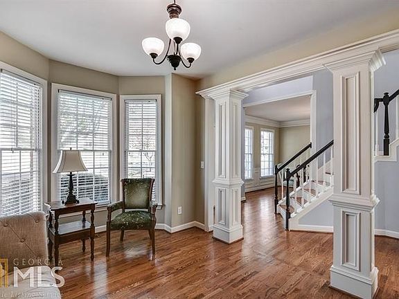 4th image of 1165 Arbor Creek Dr