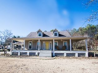 115 River Dr, Tuscumbia, AL 35674