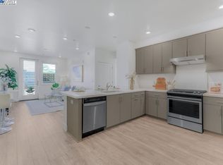 42111 Osgood Rd UNIT 420, Fremont, CA 94538