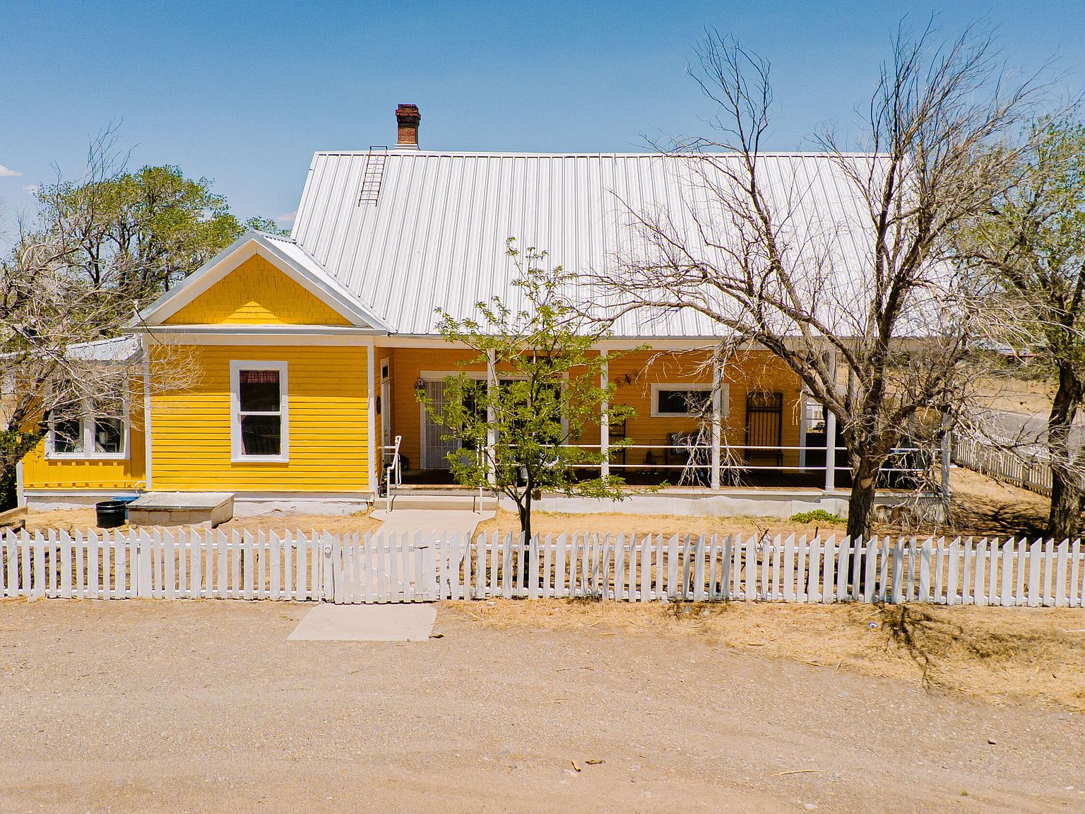 200 3rd St, Magdalena, NM 87825 Zillow