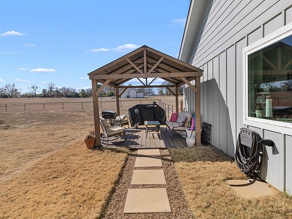 4th image of 360 An County Rd #1515