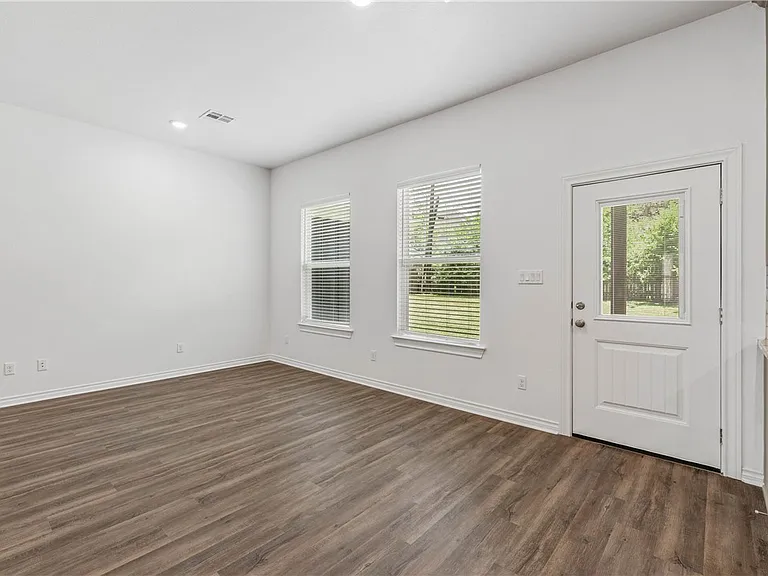 1220 Neal Pickett Dr — Photo 8