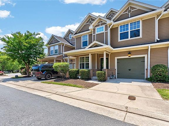 2nd image of 274 Craftsman Cir