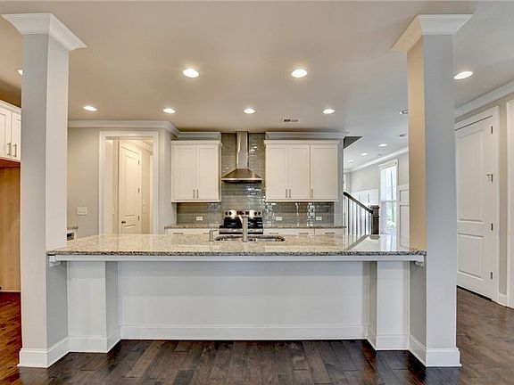 5th image of 5200 Cresslyn Rdg