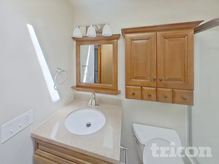 1040 Catherwood Dr — Photo 15