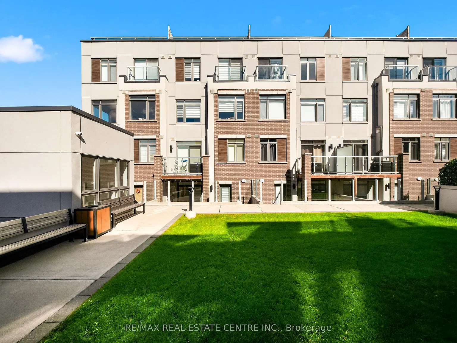 2 bed, $2,800 — Photo 1