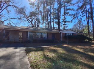 106 Candy Dr, Pittsburg, TX 75686