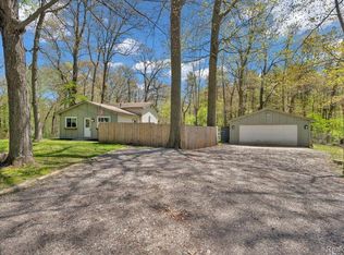4965 Crestview Dr, Clarkston, MI