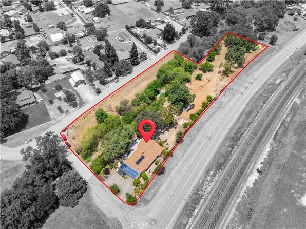 9265 Linden Ave, Atascadero, CA 93422
