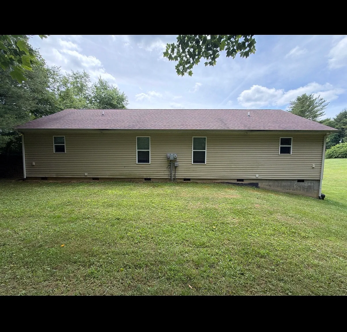 2 bed, 800 sqft, $1,400 — Photo 2