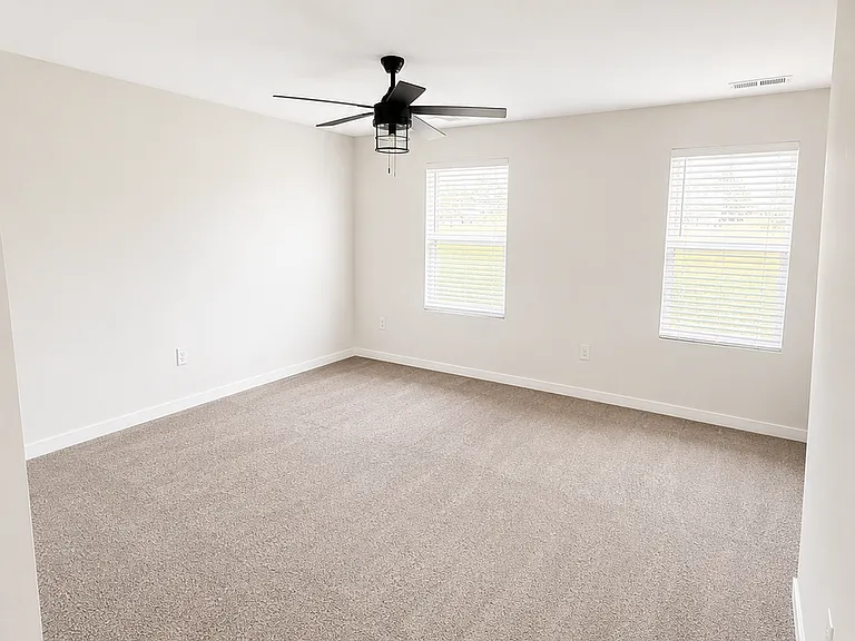 2210 Yearling Dr — Photo 8