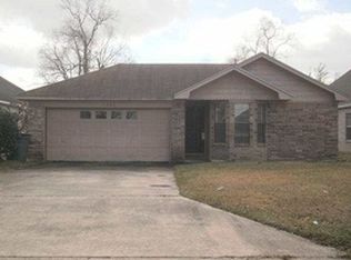 7985 Blue Bonnet Ln, Beaumont, TX 77713