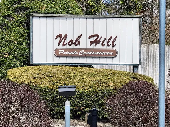 37 Richmond Boulevard #2A, Ronkonkoma, NY 11779
