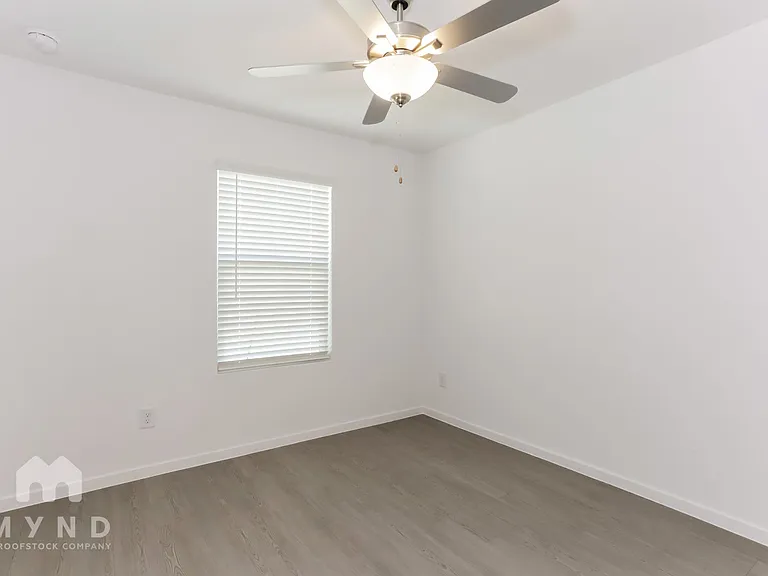 30 West Luxury Rental Homes — Photo 108