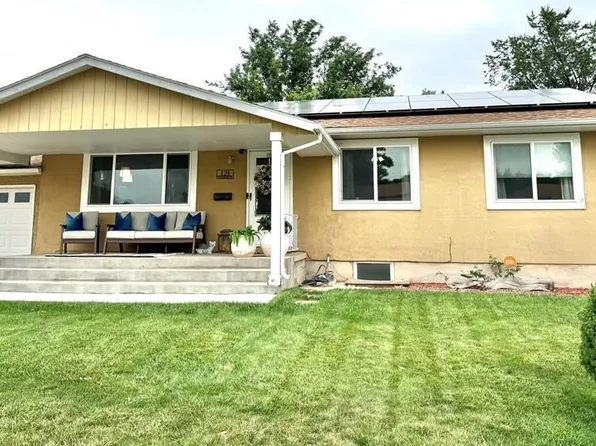 121 Fordham Cir, Pueblo, CO 81005