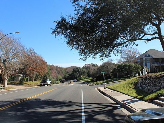 5th image of 9300 Topridge Dr