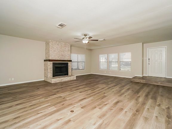 5th image of 3438 Maitland