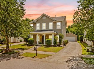 11148 Heritage Green Dr, Cornelius, NC 28031
