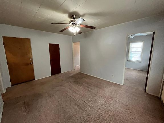 4th image of 2535 N 49th St #207