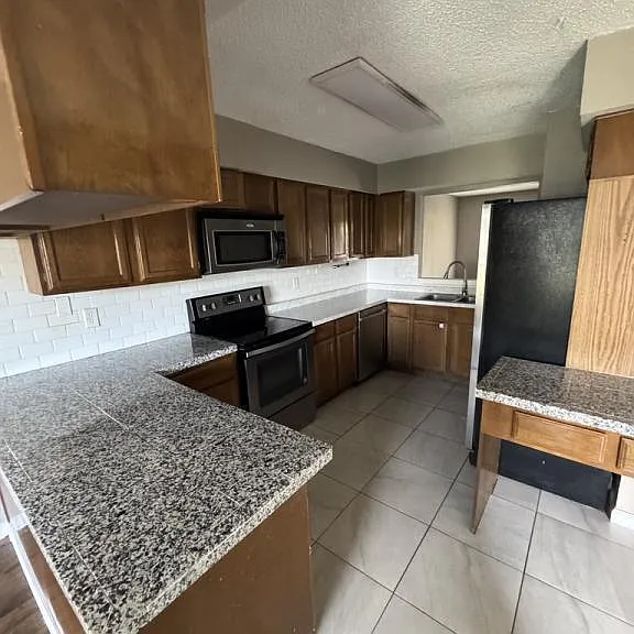 4906 Ali Ave #3 — Photo 12