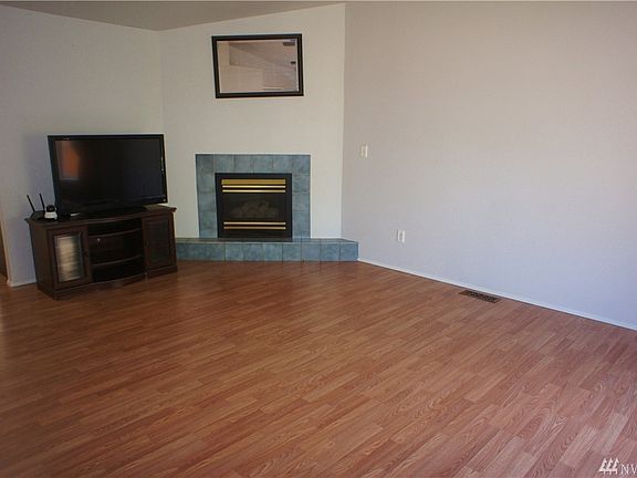 4th image of 2824 175th Pl NE