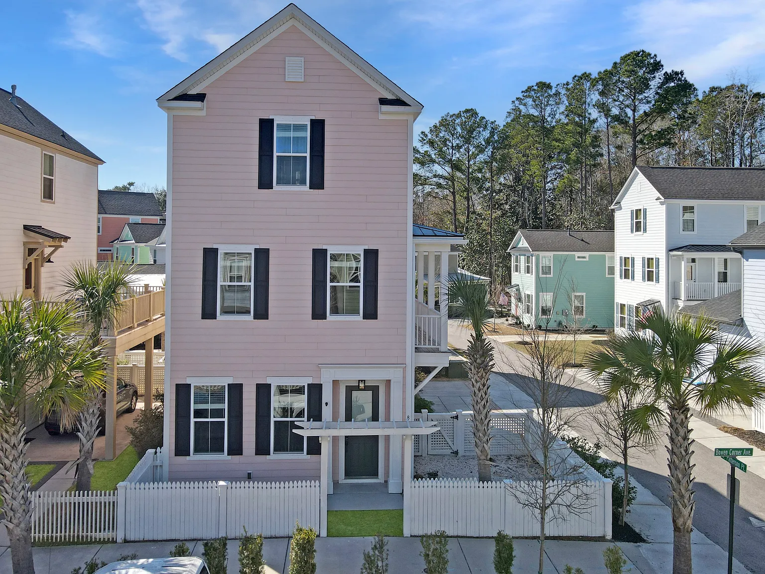 3 bed, 1920 sqft, $3,000 — Photo 2
