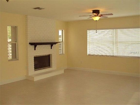 3rd image of 3611 York Dr W