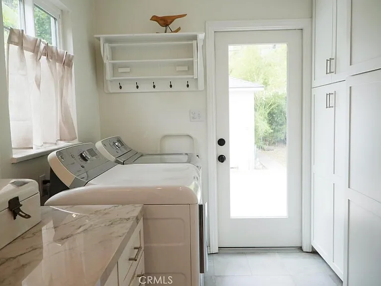 13346 Valleyheart Dr N — Photo 18