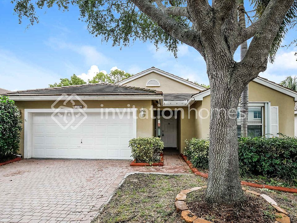 1st image of 4912 SW 32nd Way