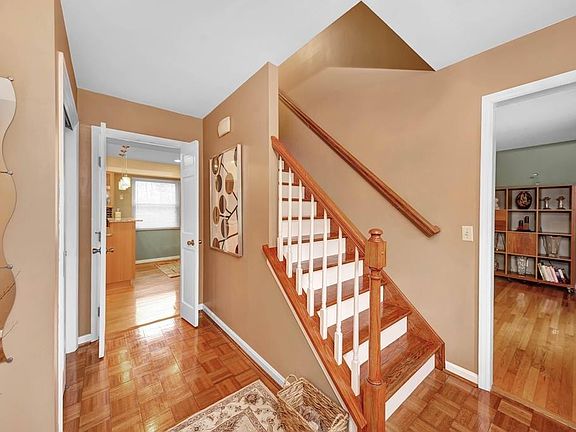 2nd image of 10544 Hopewoods Ct