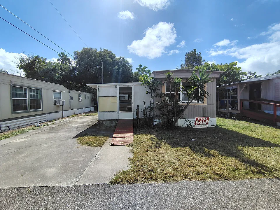 920 Boardwalk Ln #821